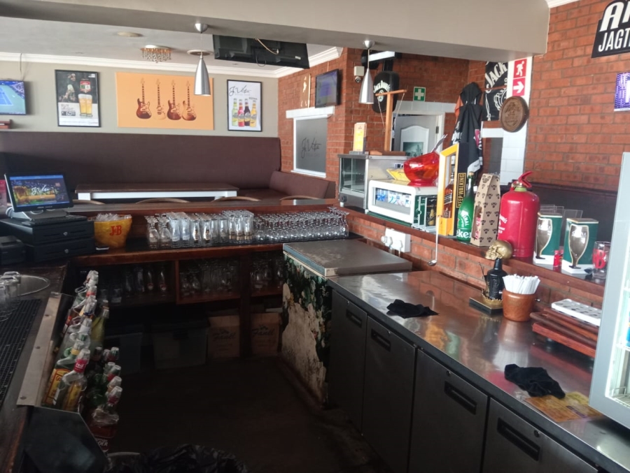 Commercial Property for Sale in Jeffreys Bay Central Eastern Cape